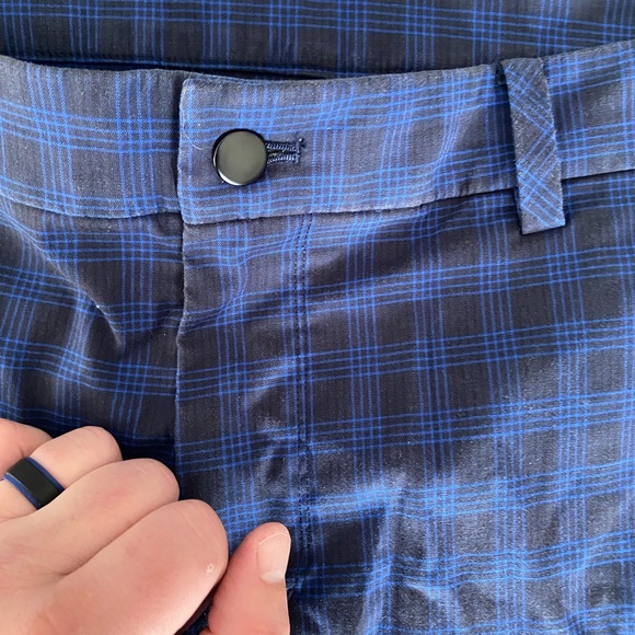 Lululemon athletica shorts - Picture 4 of 5